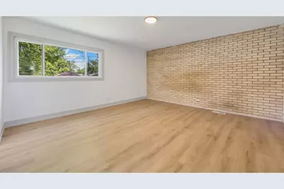10205 S Yale Avenue, Chicago, IL 60628 - Photo 10