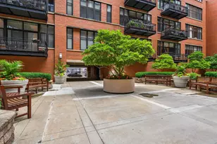 333 W Hubbard St, Chicago, IL 60654 - Photo 50