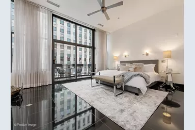 333 W Hubbard Street #1006, Chicago, IL 60654 - Photo 34