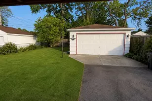 15527 Rose Dr, South Holland, IL 60473 - Photo 18