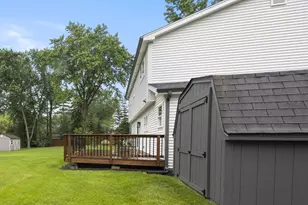 1048 Summit Hills Ln, Naperville, IL 60563 - Photo 28