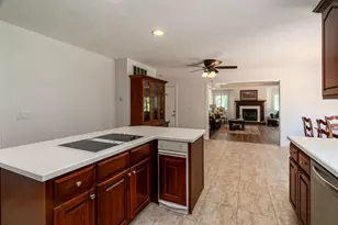 22 Cherry Tree Pl, Harrisburg, IL 62946 - Photo 16