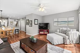 756 S Aldridge Ln, Round Lake, IL 60073 - Photo 12