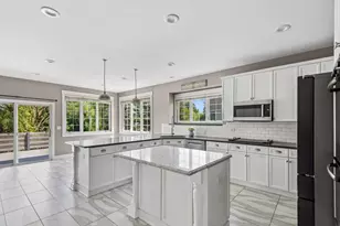 6285 Murifield Dr, Gurnee, IL 60031 - Photo 8