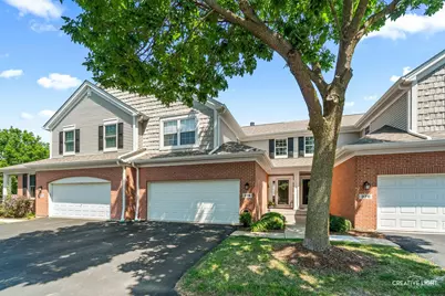 374 Wolcott Lane, Batavia, IL 60510 - Photo 2