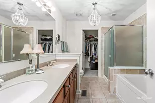 374 Wolcott Ln, Batavia, IL 60510 - Photo 20