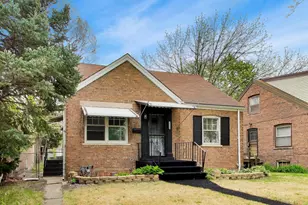 14315 S Wabash Ave, Riverdale, IL 60827 - Photo 2