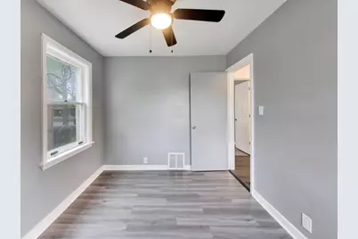 14315 S Wabash Avenue, Riverdale, IL 60827 - Photo 12