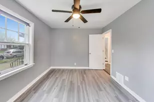 14315 S Wabash Ave, Riverdale, IL 60827 - Photo 10