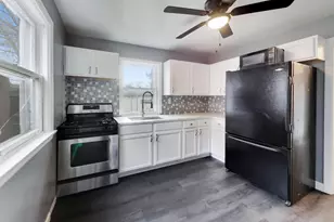 14315 S Wabash Ave, Riverdale, IL 60827 - Photo 4