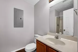 6 Parkshores Dr, Bloomington, IL 61701 - Photo 20