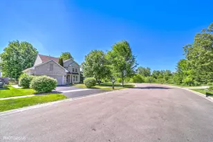 186 N Brittany Ln, Hainesville, IL 60030 - Photo 34