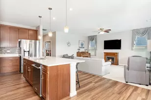 3178 Sweetgrass Cir, Aurora, IL 60503 - Photo 6