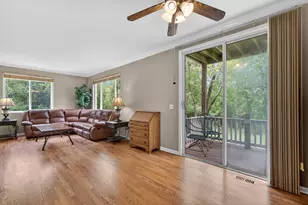 4323 Blue Iris Ct, Island Lake, IL 60042 - Photo 8