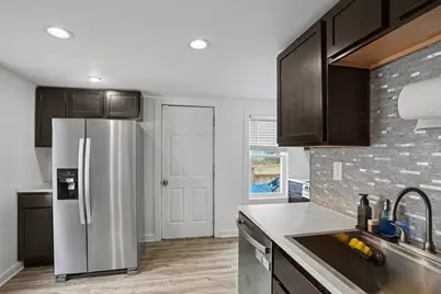 205 E Taylor Street, Grant Park, IL 60940 - Photo 8