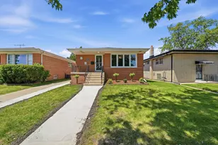 530 Bensley Ave, Calumet City, IL 60409 - Photo 1