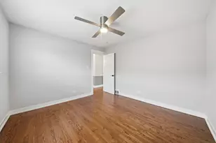 530 Bensley Ave, Calumet City, IL 60409 - Photo 16