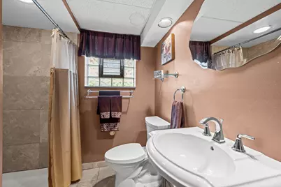 2238 Elmira Avenue, Des Plaines, IL 60018 - Photo 22