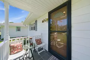 34456 W Lake Shore Dr, Round Lake, IL 60073 - Photo 4