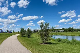 2672 Camelback Dr, Pingree Grove, IL 60140 - Photo 40