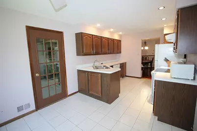 7762 W Arquilla Drive #2B, Palos Heights, IL 60463 - Photo 8