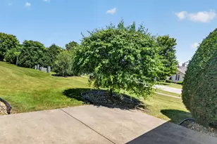 68 Oregon Trail, Coal City, IL 60416 - Photo 34