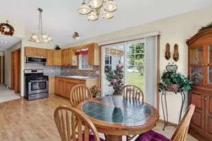 68 Oregon Trail, Coal City, IL 60416 - Photo 12