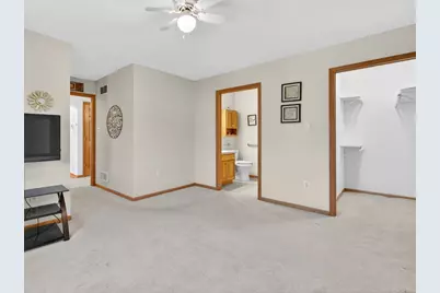 68 Oregon Trail, Coal City, IL 60416 - Photo 24