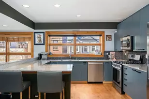 1649 W Ontario St, Chicago, IL 60622 - Photo 8