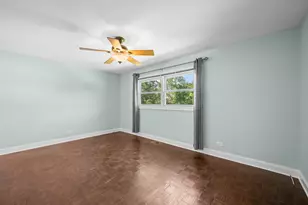 515 W Tanglewood Dr, Arlington Heights, IL 60004 - Photo 8