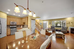 606 Scott Ct, Fox Lake, IL 60020 - Photo 6