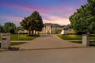 1110 Green Glen Ct, New Lenox, IL 60451 - Photo 2