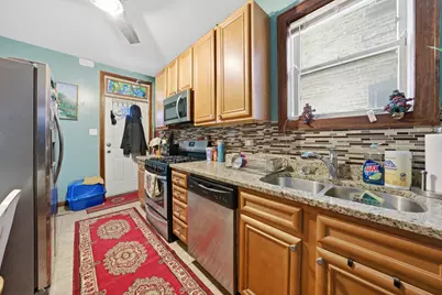 8019 S Rhodes Avenue, Chicago, IL 60619 - Photo 8