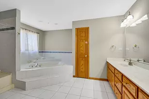 17633 Coronado Dr, Orland Park, IL 60467 - Photo 16