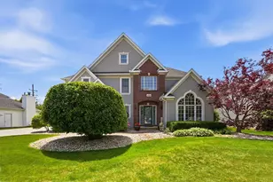 22W133 Glenrise Ct, Glen Ellyn, IL 60137 - Photo 1
