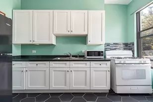 3118 W Huron St, Chicago, IL 60612 - Photo 4