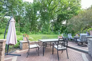 2565 Alta Ct, Lisle, IL 60532 - Photo 26