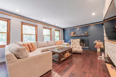 2565 Alta Court, Lisle, IL 60532 - Photo 8