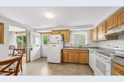 1425 Concord Lane, Schaumburg, IL 60193 - Photo 4