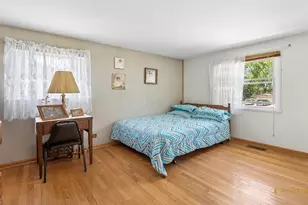 1425 Concord Ln, Schaumburg, IL 60193 - Photo 6