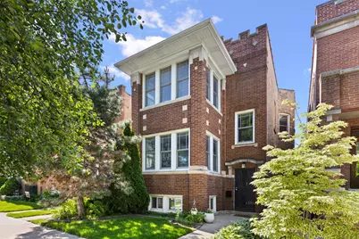 2541 W Argyle Street, Chicago, IL 60625 - Photo 1