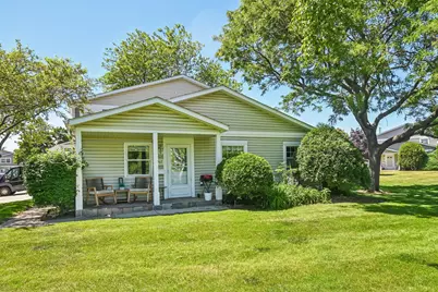 1302 Fall Court, Wheeling, IL 60090 - Photo 2