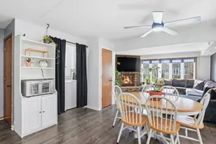 6257 S Newland Ave, Chicago, IL 60638 - Photo 10
