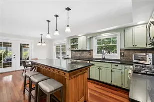 190 Old Forge Rd, Elgin, IL 60123 - Photo 8