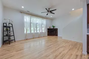 2300 W Bloomingdale Ave, Chicago, IL 60647 - Photo 4