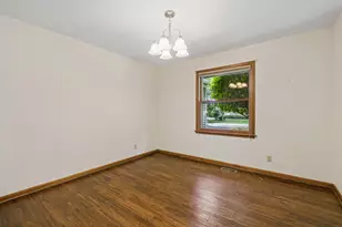 730 Yorktown Dr, Algonquin, IL 60102 - Photo 10