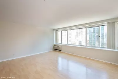 211 E Ohio Street #2207, Chicago, IL 60611 - Photo 6