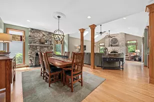 4542 Hatch Ln, Lisle, IL 60532 - Photo 10