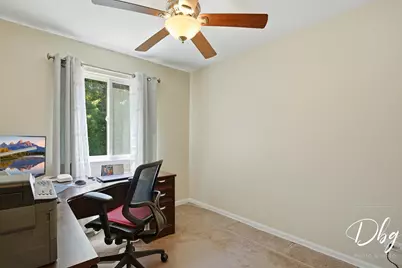 319 E Camden Lane, Round Lake Beach, IL 60073 - Photo 30