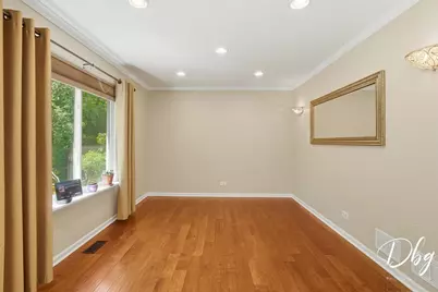 319 E Camden Lane, Round Lake Beach, IL 60073 - Photo 14